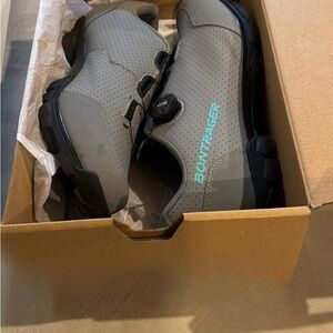 Bontrager Gray Cycling Shoes